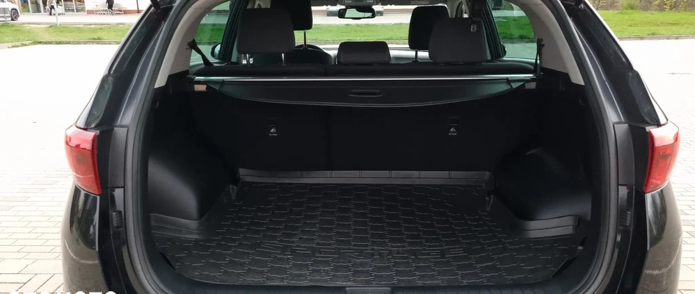 Kia Sportage cena 64900 przebieg: 149000, rok produkcji 2017 z Mszana Dolna małe 172